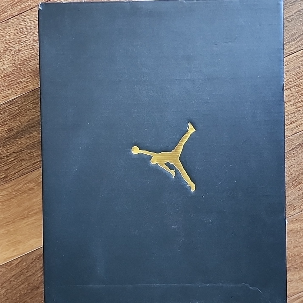 NIKE Air JORDAN Low FLYEASE Zipper Gray, Black & Red Sneakers NEW IN BOX - Picture 12 of 12